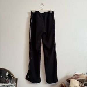 Lululemon Black On the Right Track Pant size 8